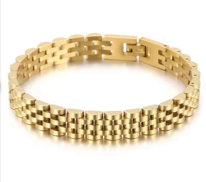 gold bracelet, fashion jewelry, statement jewelry, women’s bracelet, everyday glam, trendy jewelry.