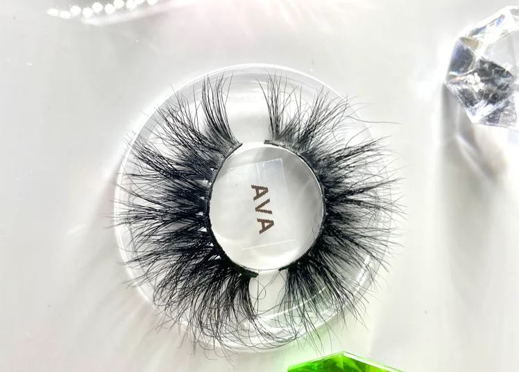 Ava wispy long volume lash